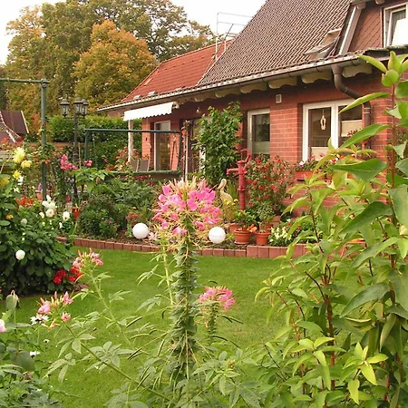 Kerstin Apartment *